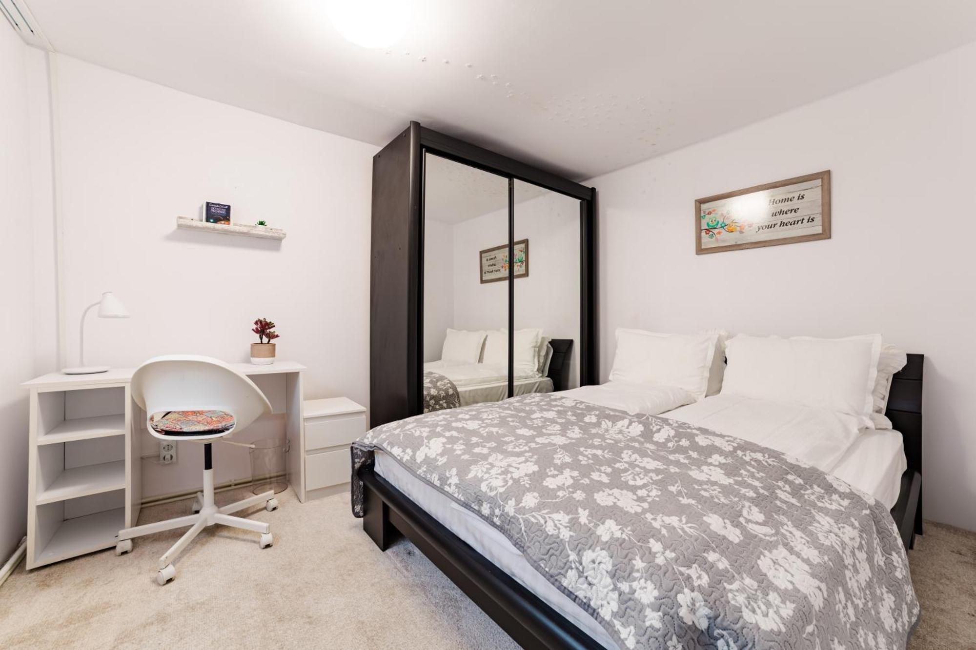 Aparthotel Albert Residence Brasov 3*
